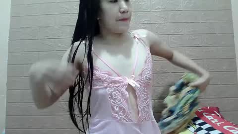 Snapshot of ursexychix_4u chatting on February 2, 2025, 2:38 am ursexychix_4u online show from February 2, 2025, 2:38 am