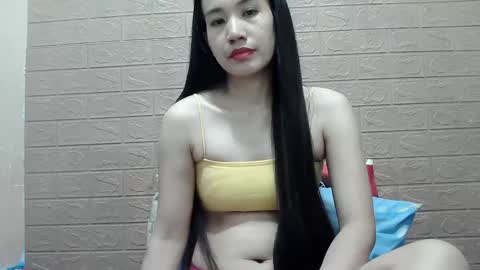 Snapshot of ursexychix_4u chatting on February 28, 2025, 11:45 pm ursexychix_4u online show from February 28, 2025, 11:45 pm