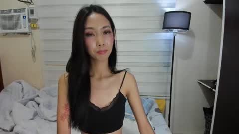 Snapshot of urslutgwen69 chatting on March 3, 2025, 5:50 pm urslutgwen69 online show from March 3, 2025, 5:50 pm