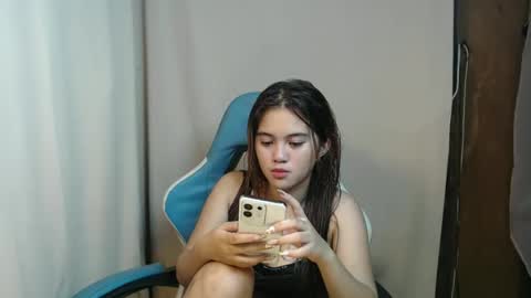Snapshot of ursweetcarina69 chatting on February 17, 2026, 10:12 am ursweetcarina69 online show from February 17, 2026, 10:12 am