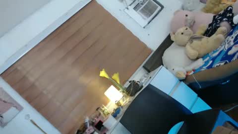 KIM online show from February 1, 2025, 11:43 am