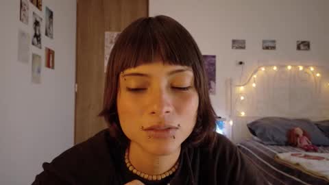 Snapshot of user_not_found924522 chatting on January 12, 2026, 10:04 pm cyber online show from January 12, 2026, 10:04 pm