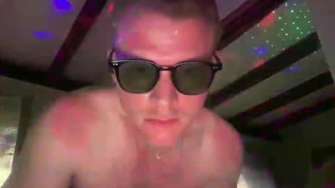 usernamenotfound1111 online show from March 29, 2026, 5:57 pm