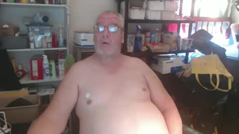 Snapshot of usgoober chatting on December 7, 2024, 3:08 pm Eric online show from December 7, 2024, 3:08 pm