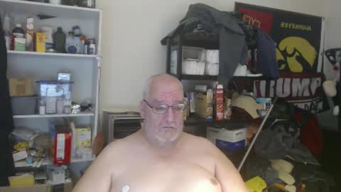 Snapshot of usgoober chatting on December 22, 2024, 6:28 am Eric online show from December 22, 2024, 6:28 am