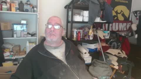 Snapshot of usgoober chatting on December 26, 2024, 2:12 am Eric online show from December 26, 2024, 2:12 am