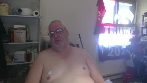 Snapshot of usgoober chatting on January 9, 2025, 3:55 pm Eric online show from January 9, 2025, 3:55 pm