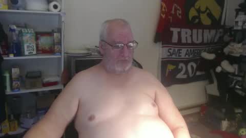 Snapshot of usgoober chatting on January 25, 2025, 3:30 am Eric online show from January 25, 2025, 3:30 am