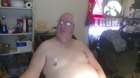 Snapshot of usgoober chatting on January 31, 2025, 3:11 pm Eric online show from January 31, 2025, 3:11 pm