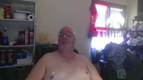 Snapshot of usgoober chatting on February 1, 2025, 2:45 pm Eric online show from February 1, 2025, 2:45 pm