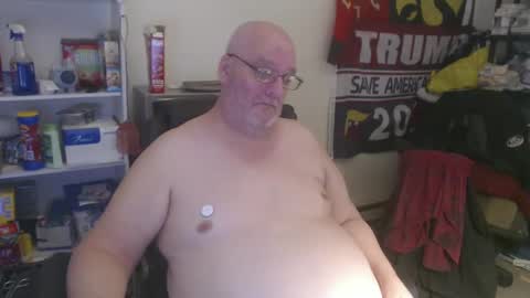 Snapshot of usgoober chatting on February 7, 2025, 4:27 am Eric online show from February 7, 2025, 4:27 am