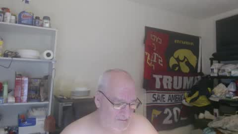 Snapshot of usgoober chatting on February 25, 2025, 3:31 am Eric online show from February 25, 2025, 3:31 am