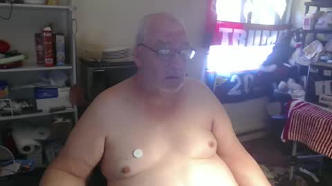 Snapshot of usgoober chatting on March 1, 2025, 3:16 pm Eric online show from March 1, 2025, 3:16 pm