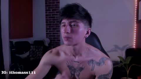 Snapshot of usserrivera chatting on May 15, 2026, 1:45 am rivera online show from May 15, 2026, 1:45 am