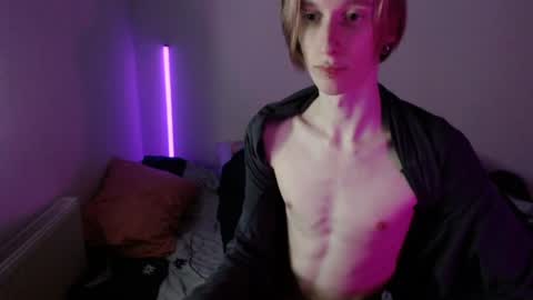 Snapshot of usuck364662 chatting on December 30, 2024, 11:37 am Excuse me online show from December 30, 2024, 11:37 am