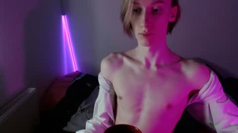 Snapshot of usuck364662 chatting on January 29, 2025, 3:12 am Excuse me online show from January 29, 2025, 3:12 am