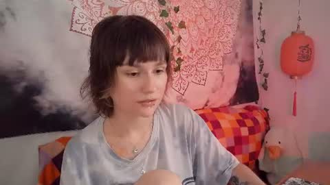 Snapshot of uwujudyosas chatting on June 24, 2026, 12:59 pm Judy online show from June 24, 2026, 12:59 pm