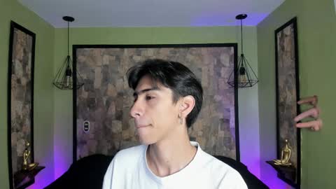 UYUKIE online show from September 12, 2025, 11:21 am