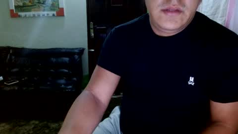 Snapshot of uzaki_007 chatting on August 3, 2026, 9:15 am uzaki_007 online show from August 3, 2026, 9:15 am