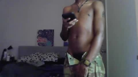 Snapshot of uzithebbc chatting on December 5, 2024, 5:48 am uzithebbc online show from December 5, 2024, 5:48 am