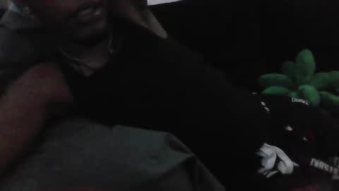 Snapshot of uzithebbc chatting on January 4, 2025, 11:38 pm uzithebbc online show from January 4, 2025, 11:38 pm