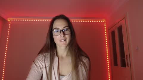 Snapshot of va_len_sea_ya chatting on November 8, 2025, 9:02 pm Valensiya online show from November 8, 2025, 9:02 pm