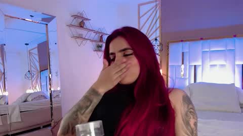 Snapshot of vaaleriee_miller_ chatting on November 14, 2025, 6:06 pm valeriee miller online show from November 14, 2025, 6:06 pm