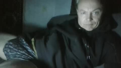 vadova online show from October 6, 2025, 3:04 am