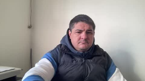 vaginalnik online show from April 9, 2026, 5:40 am