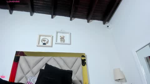 Snapshot of vahiolet_fuentes chatting on February 19, 2025, 7:38 pm vahioleth  online show from February 19, 2025, 7:38 pm