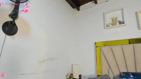 Snapshot of vahiolet_fuentes chatting on October 23, 2025, 2:55 am vahioleth  online show from October 23, 2025, 2:55 am