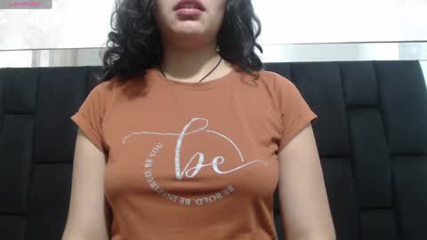 Vainilla online show from February 9, 2025, 2:17 am