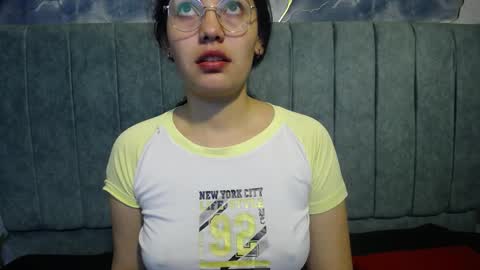 Vainilla online show from April 7, 2026, 1:39 am