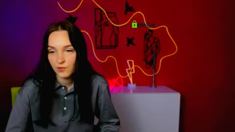 Snapshot of vaiolet_lovely chatting on April 15, 2026, 5:58 am vaiolet_lovely online show from April 15, 2026, 5:58 am