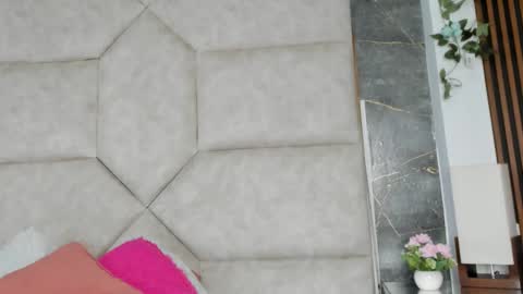 Snapshot of vaiolett_smith chatting on December 1, 2025, 12:21 pm V A I O L E T T S M I T H online show from December 1, 2025, 12:21 pm