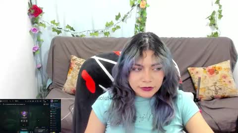 Vaiolet1314 online show from February 14, 2026, 1:13 am