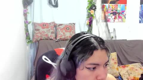 Vaiolet1314 online show from March 13, 2026, 2:29 am