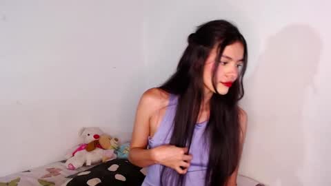 Snapshot of val3n_deep chatting on November 19, 2025, 12:43 am val3n deep online show from November 19, 2025, 12:43 am