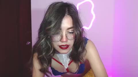 Hi I am Valcooky online show from May 18, 2026, 3:57 am