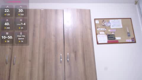 Snapshot of vale_991 chatting on September 22, 2025, 1:29 am Valeria online show from September 22, 2025, 1:29 am