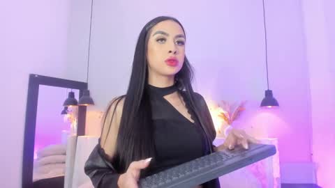 Snapshot of valenn__smith chatting on January 16, 2025, 7:20 pm Valentina online show from January 16, 2025, 7:20 pm