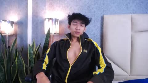 Valenor online show from October 7, 2025, 12:13 pm
