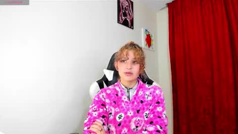 Valentina online show from September 9, 2025, 2:44 am