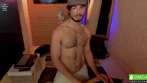 valentin_hoffman online show from March 2, 2026, 12:12 pm