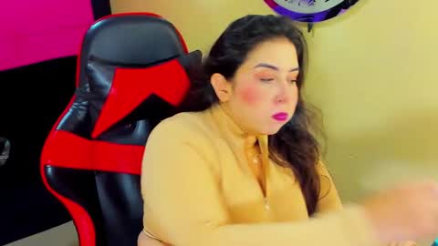 Valentina online show from March 26, 2026, 7:19 pm