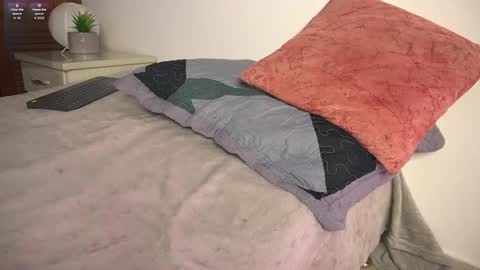 Snapshot of valentina_king18 chatting on November 13, 2025, 11:53 am VALENTINA online show from November 13, 2025, 11:53 am