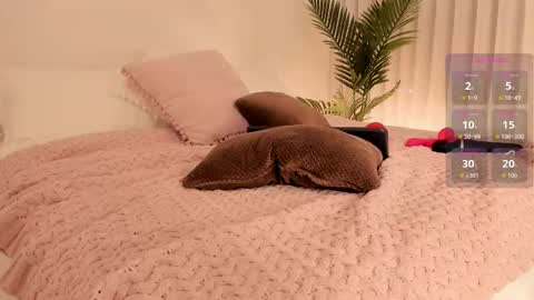 Snapshot of valentina_m17 chatting on November 26, 2025, 12:22 am VALENTINA online show from November 26, 2025, 12:22 am