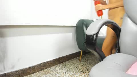 Snapshot of valentina_tiny1 chatting on February 11, 2026, 1:10 am VALENTINA online show from February 11, 2026, 1:10 am