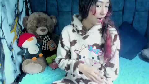 valentinaklean1 online show from July 10, 2026, 1:32 am