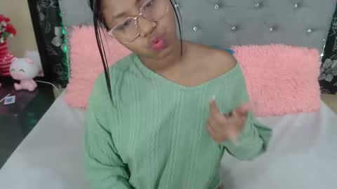 Snapshot of valentinavega18x chatting on February 5, 2026, 4:17 am valentina vega online show from February 5, 2026, 4:17 am